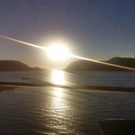 Korshamn شقة لينغدال